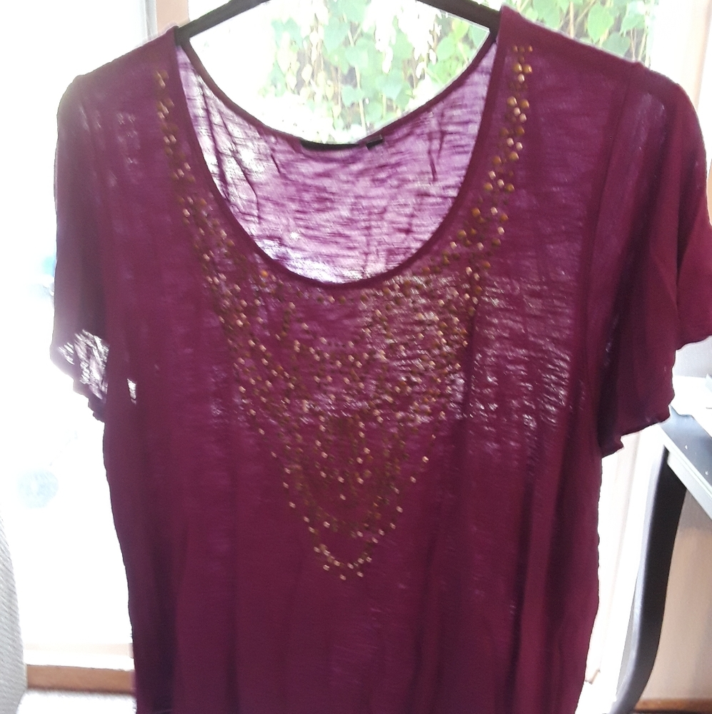 Apt.9 Magenta Tee with Brass Colored Studs 2X